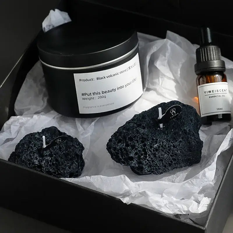 Bougie parfumée météorite et huile essentielle noire en coffret cadeau élégant