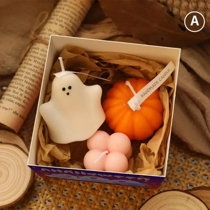 Boîte de bougies d'aromathérapie Halloween avec des formes de fantôme, citrouille et boule, parfaites pour une décoration festive et mystérieuse.