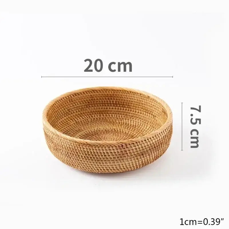 Panier de rangement en osier tressé de 20 cm de diamètre et 7,5 cm de hauteur, fabriqué à partir de matériaux naturels éco-responsables