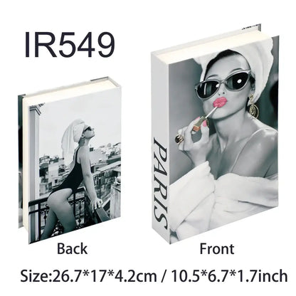 Livre factice décoratif avec photo de femme en noir et blanc, taille 26.7*17*4.2 cm, pour une touche d'élégance moderne.